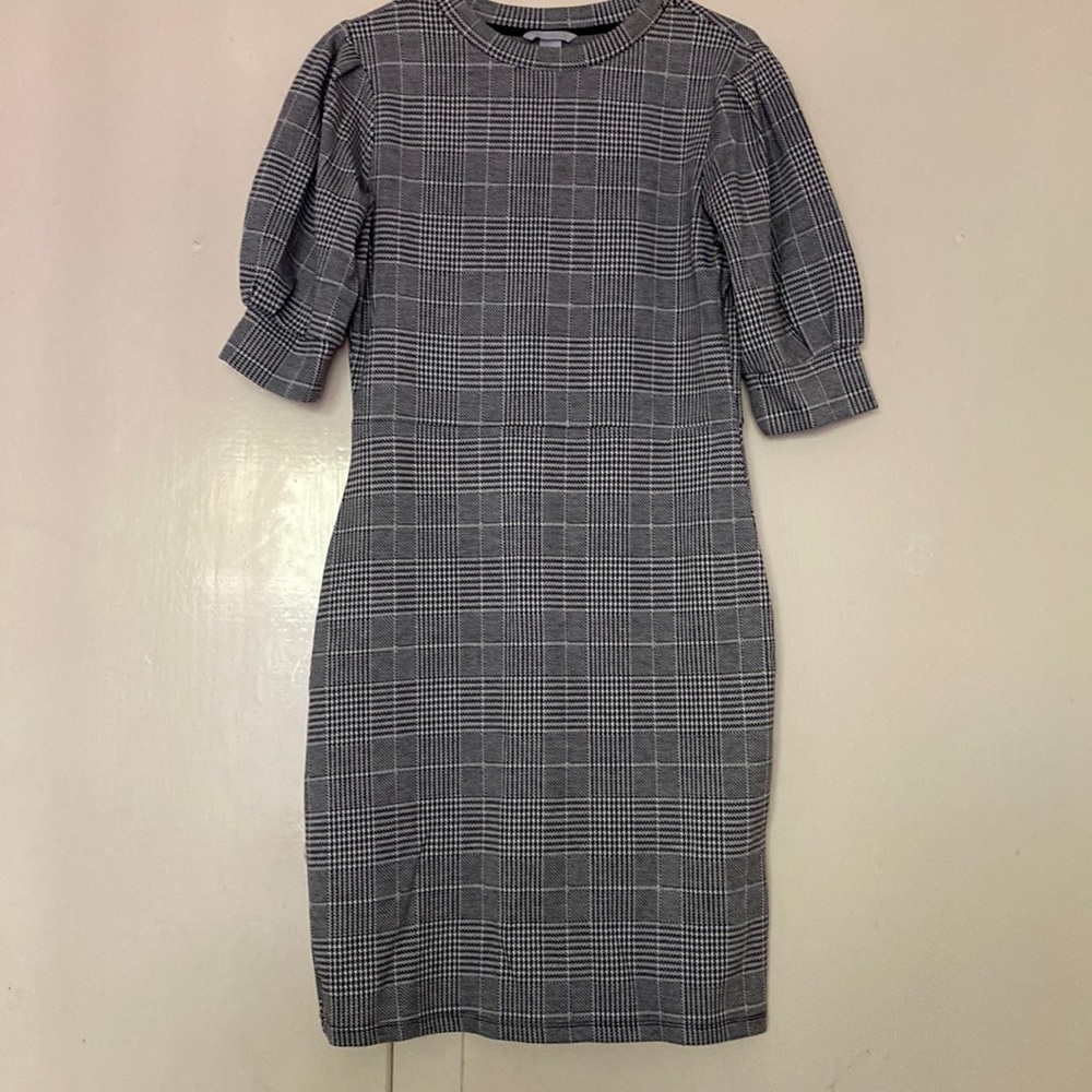 H&M Dress Size Small